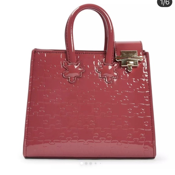 Daniel Diyepriye Ibukun Tiny Tote - Picture 1 of 12